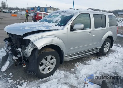 2011 Nissan Pathfinder Sv из США, поврежденный, VIN 5N1AR1NB8BC601180